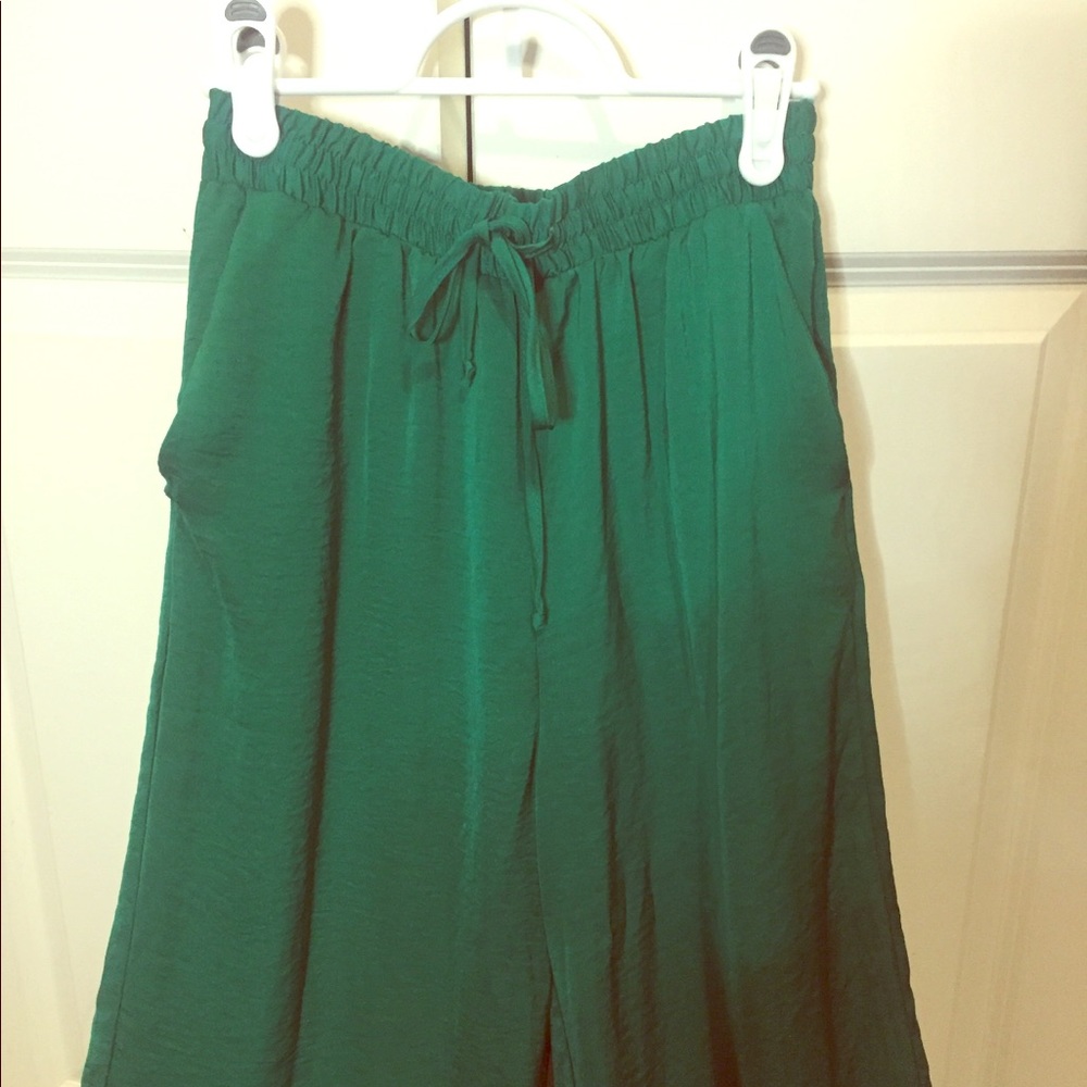 Forever 21 flowy pants